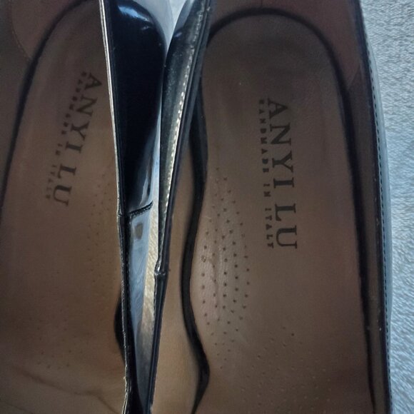 Anyi Lu Emily Black Patent Leather Round Toe Pumps size 41 - Picture 7 of 15